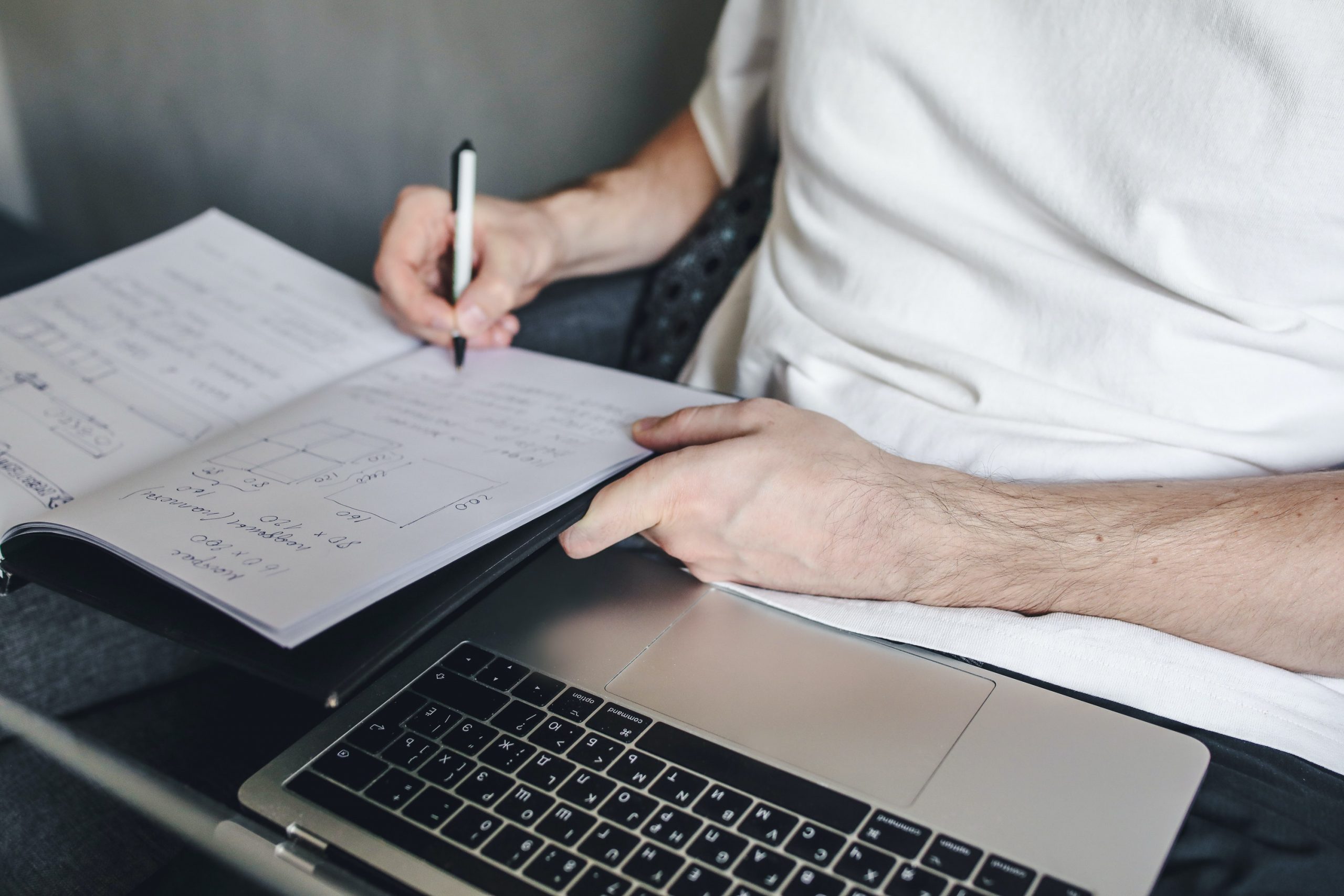 Cursos Pertinentes Online e Gratuito