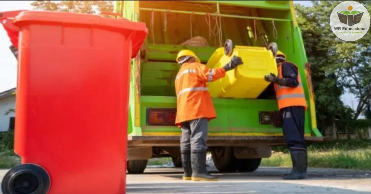 Curso de Coleta e Transporte de Lixo Urbano