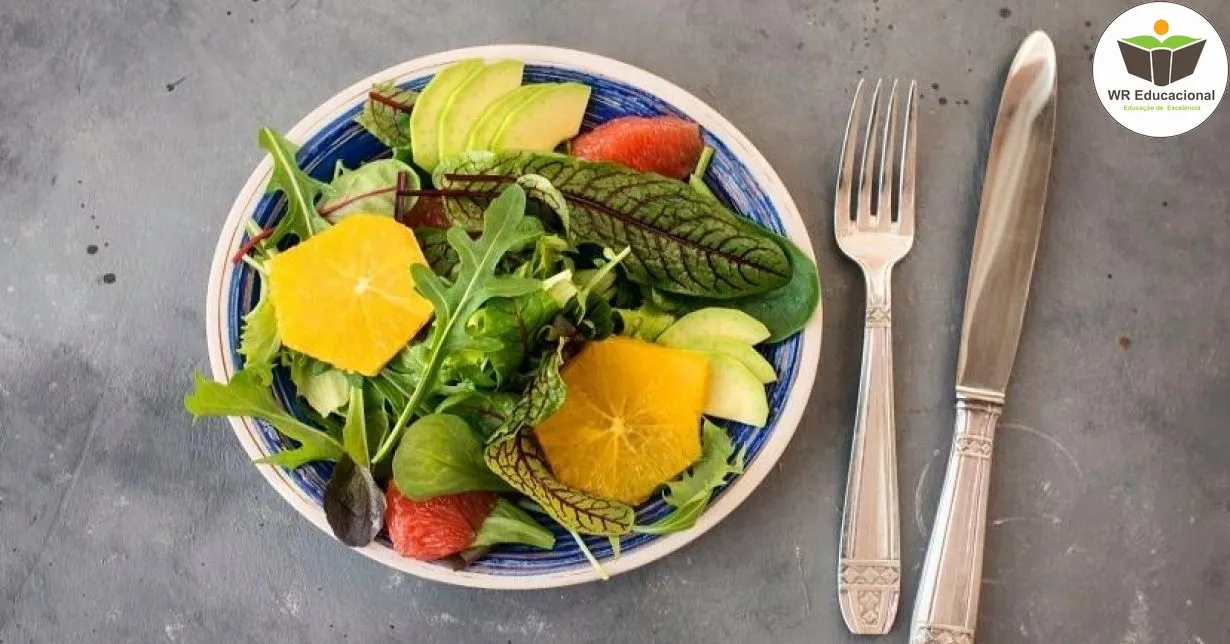 Curso de INTRODUÇÃO AOS CUIDADOS COM A ALIMENTAÇÃO